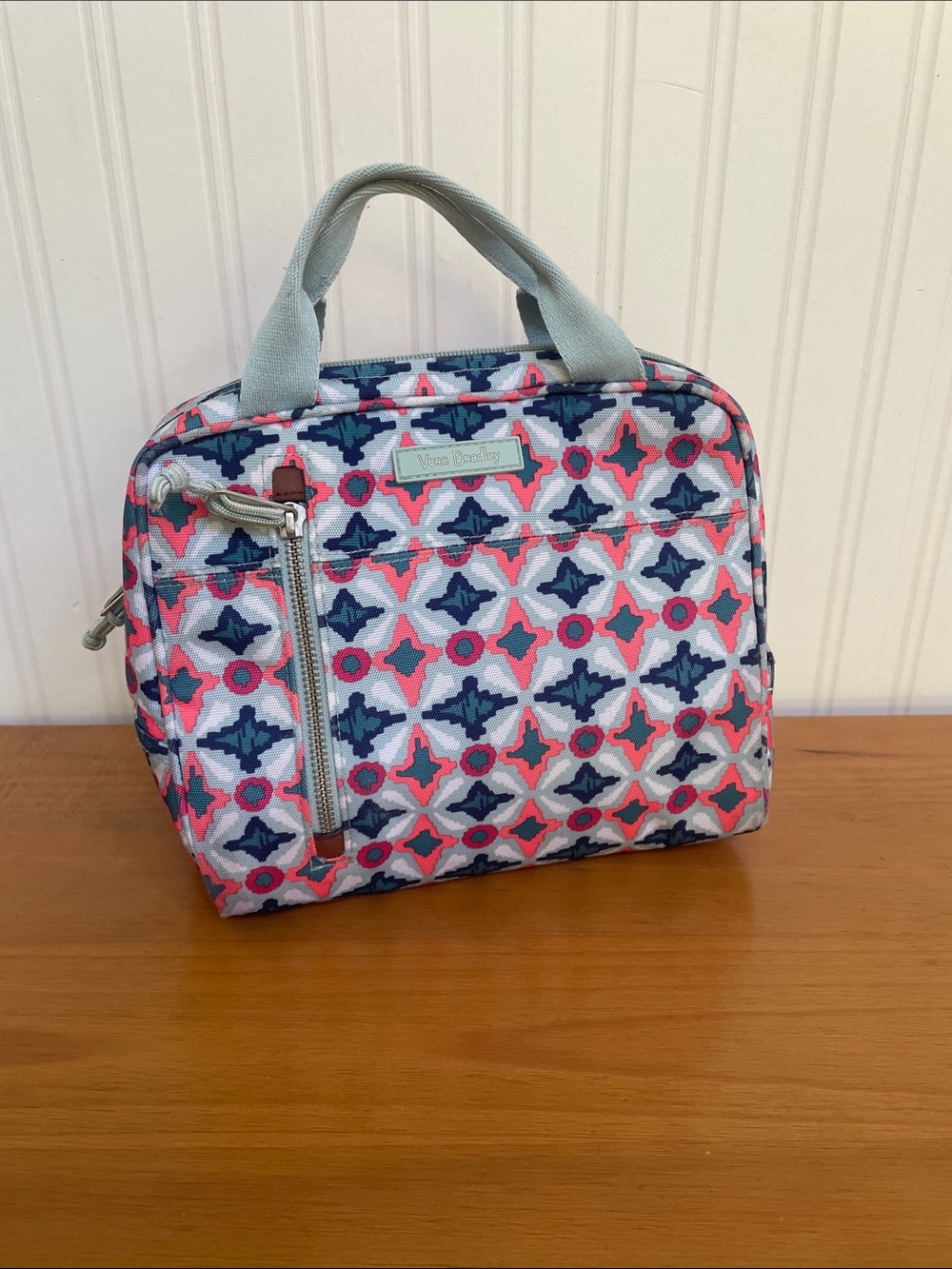Vera Bradley Lighten Up Insulated Lunch Box Bag - Water Geo Pattern (Retired)